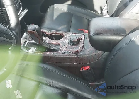 2021 Jeep Grand Cherokee Limited 4X4 z USA, uszkodzony, nr VIN 1C4RJFBG2MC838892